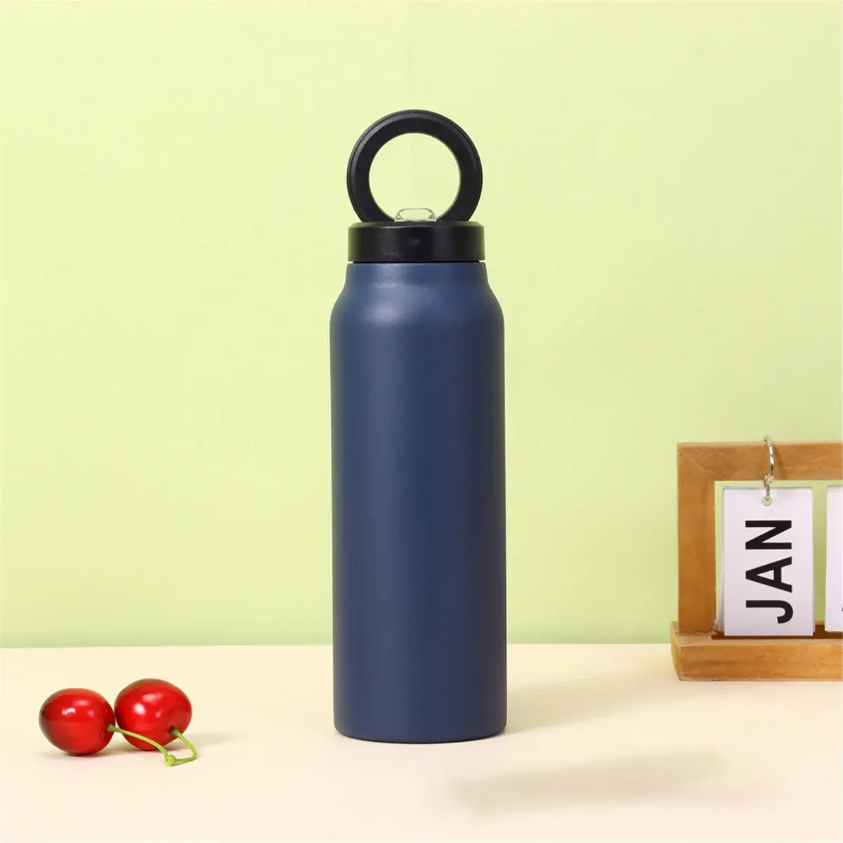 MagSafe Vacuum water Bottle phone holder